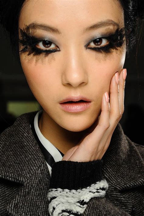 chanel runway makeup 2013|chanel dresses 2013.